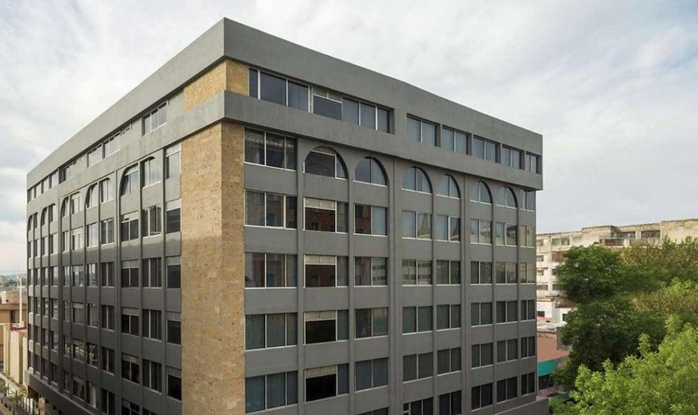 Hotel Plaza Genova Centro Guadalajara Exterior foto