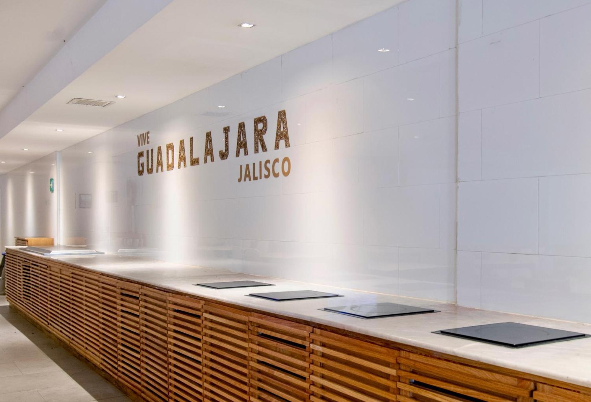 Hotel Plaza Genova Centro Guadalajara Exterior foto